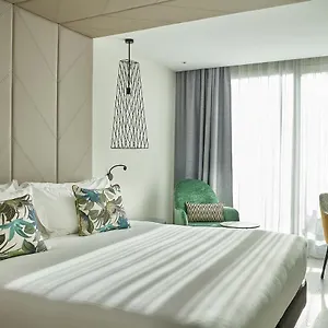 hotellátogatás